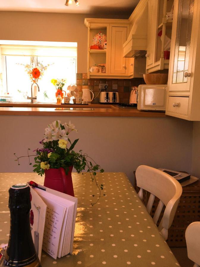 Peaseblossom House, A Charming Grade II Listed Building, In A Great Location In Alnwick Exterior photo