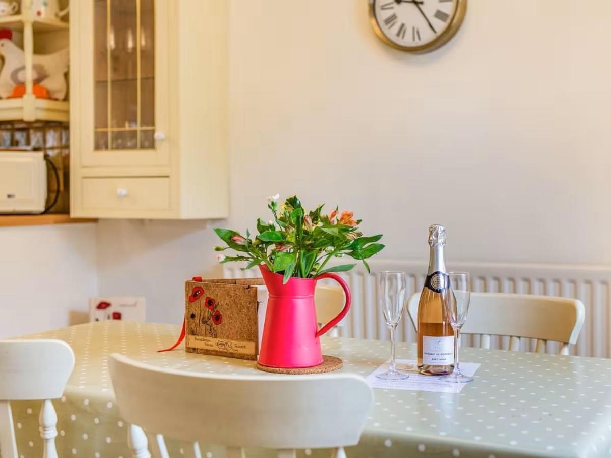 Peaseblossom House, A Charming Grade II Listed Building, In A Great Location In Alnwick Exterior photo